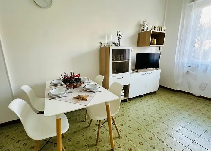 Giulia2 - Palazzo Milano Apartman Diano Marina